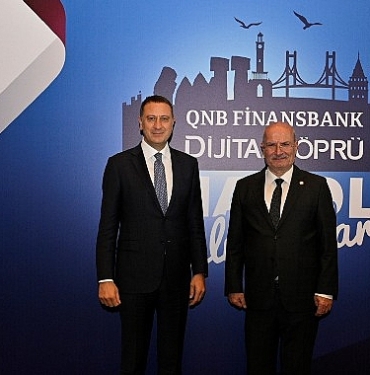 qnb-finansbank-dijital-kopru-anadolu-bulusmalarinda-reel-sektor-temsilcileri-ile-bir-araya-geldi-RklRyvmw.jpg