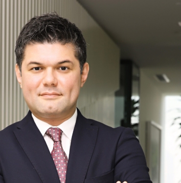 allianz-turkiye-bilgi-teknolojileri-genel-mudur-yardimcisi-evren-ayorak-turkiyenin-en-etkin-teknoloji-liderleri-D87PJDIg.jpg
