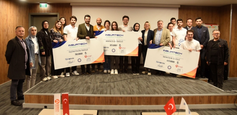 aveon-global-ve-medeniyet-teknopark-is-birligiyle-gerceklesen-insurtech-ideathon-etkinligi-4IqwUF4q.jpg