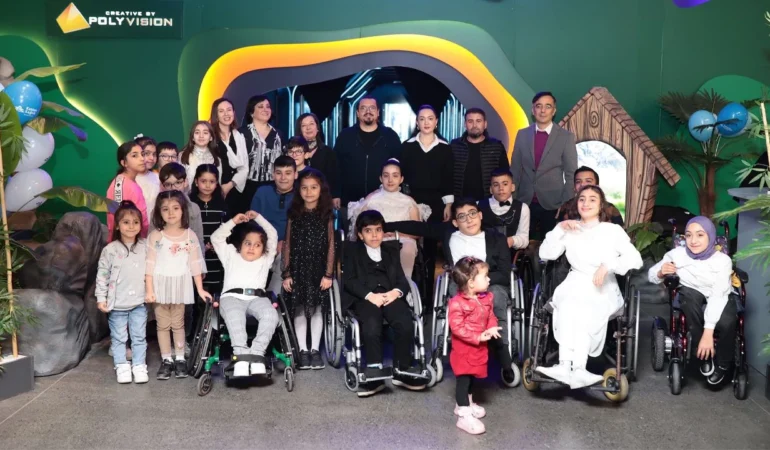 turkiyenin-ilk-holografik-hayvanat-bahcesi-katilim-emeklilik-digizooda-ozel-etkinlik-IC8ErnaI.webp