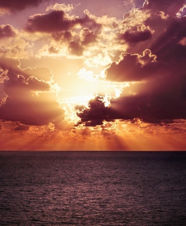lloyds-report-solar-storms-could-inflict-24-trillion-loss-on-global-economy-over-half-Kikhj84m.jpg