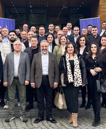 magdeburger-sigorta-acenteleriyle-sahada-bulusmaya-devam-ediyor-9WOqmVpU.jpeg