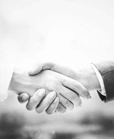 revolutionizing-insurance-workflows-dxc-and-servicenows-ai-driven-partnership-3XOlpZfm.jpg