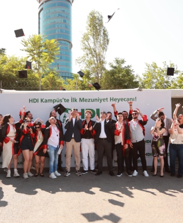 hdi-sigorta-genc-yetenekleri-destekliyor-BHUe44OX.jpeg