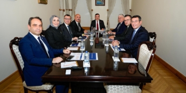 sigorta-sektoru-2030-hedefleri-icin-dolmabahcede-yol-haritasi-belirledi-X3f9qLPe.jpeg