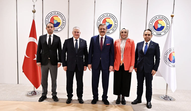 cop31-turkiye-surecinde-sigorta-sektoru-ile-tobbdan-iklim-dayanikliligi-icin-ortak-adim-Rs4aPcmG.jpg